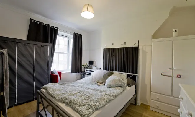 Недвижимость Falmouth Road: 4