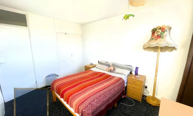 Недвижимость Hornsey Road: 3