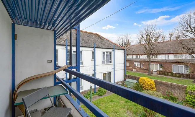 Недвижимость Webster Road: 9