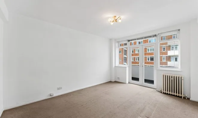 Недвижимость Upper Richmond Road: 7