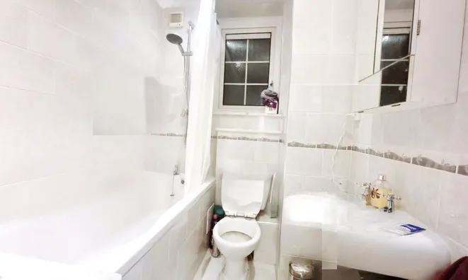 Недвижимость Worsopp Drive, Clapham Common: 2