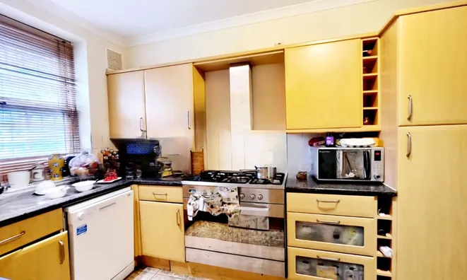 Недвижимость Worsopp Drive, Clapham Common: 10