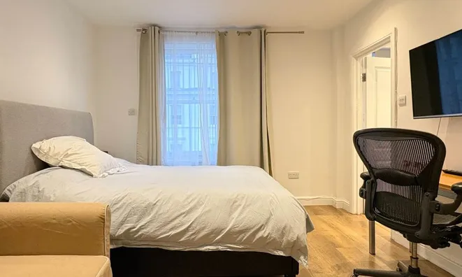 Недвижимость Gloucester Terrace: 5