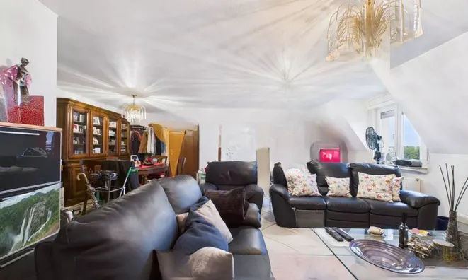 Недвижимость Apartment 2 bedrooms for sale in Ehlerange: 2