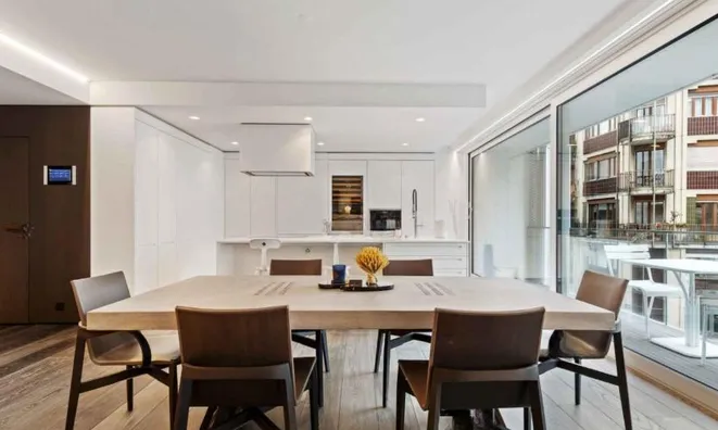 Недвижимость Apartment 5 rooms: 9