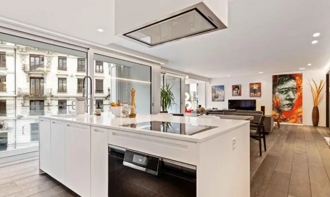 Недвижимость Apartment 5 rooms: 10