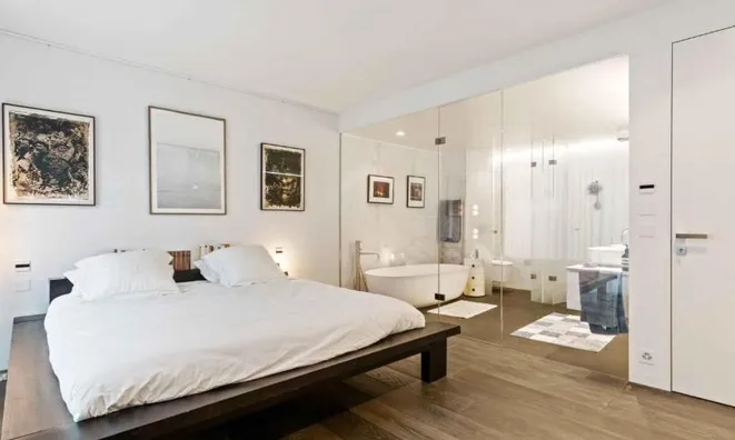 Недвижимость Apartment 5 rooms: 11