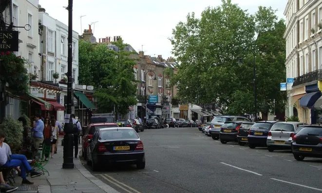 Недвижимость Adelaide Road: 10