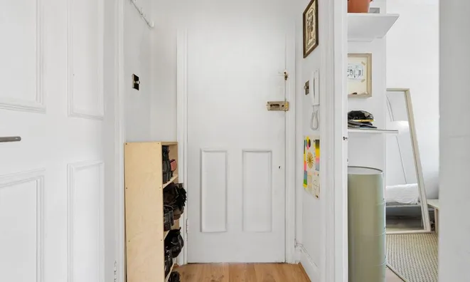 Недвижимость Adelaide Road: 18