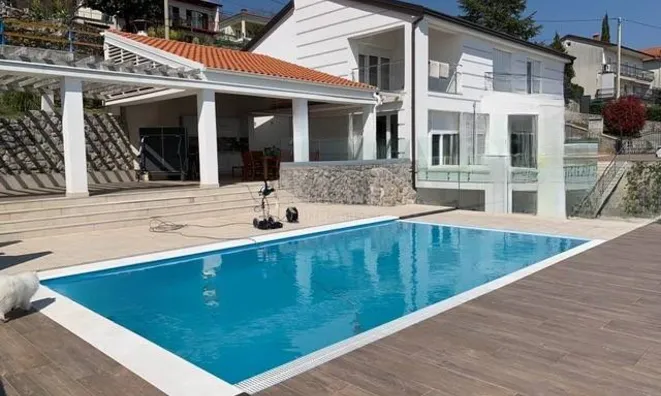 Недвижимость Семейный дом Поляне, Опатия: 1