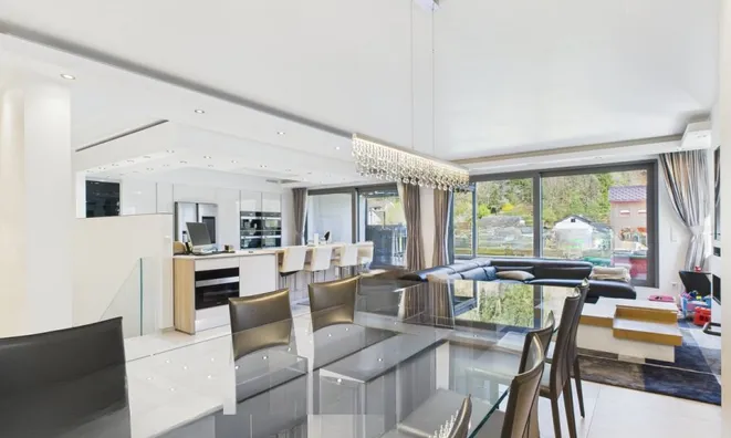 Недвижимость Triplex 4 bedrooms for sale in Hobscheid: 4