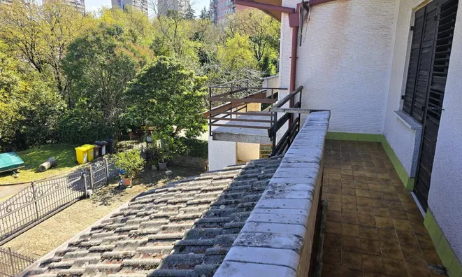 Недвижимость Дом Двойняш в Копере: 12