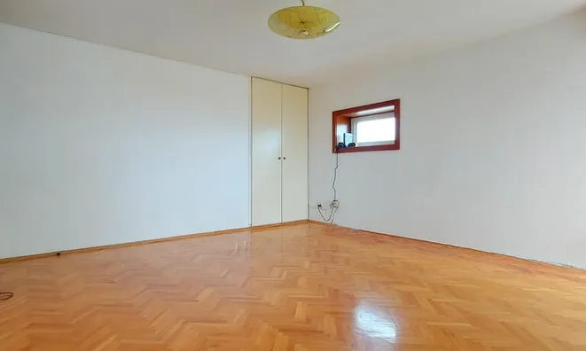 Недвижимость Квартира, 3 комнаты, Линхартова: 3