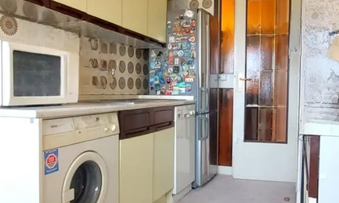 Недвижимость Квартира, 3 комнаты, Линхартова: 8