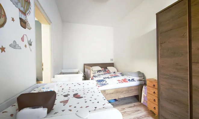 Недвижимость Квартира 2,5 комнаты Новый ЛЮБЛЯНА Центр: 3