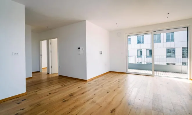 Недвижимость Квартира 3-комн. Новая Центр: 2