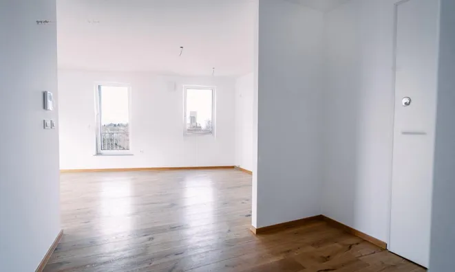 Недвижимость Квартира 3-комн. Новая Центр: 10