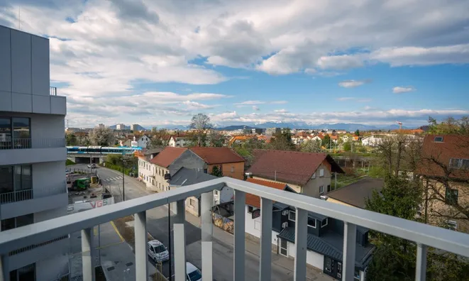 Недвижимость Квартира 3-комн. Новая Центр: 12