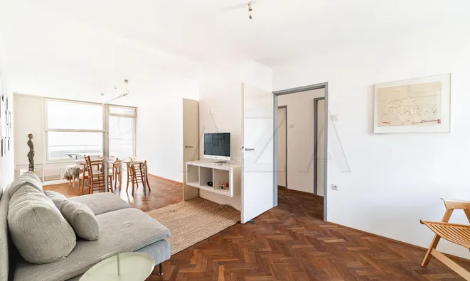 Недвижимость Квартира, 3-комн. Новый Любляна центр: 1