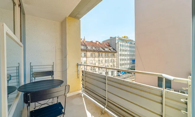 Недвижимость Квартира, 3-комн. Новый Любляна центр: 10