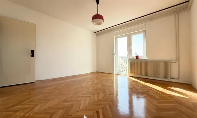 Недвижимость Квартира 3-комнатная, Ново Брдо: 9