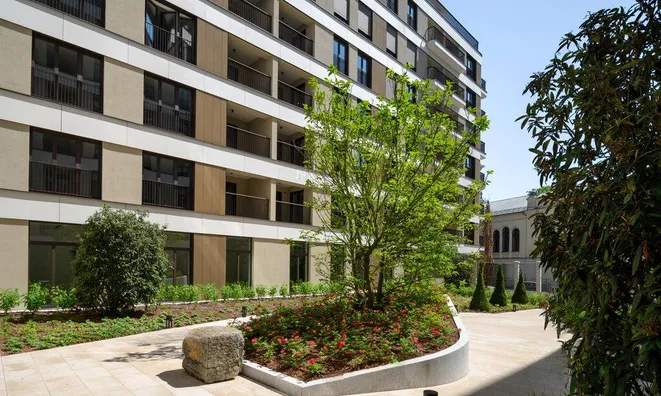 Недвижимость Квартира 4-комн. в центре: 3