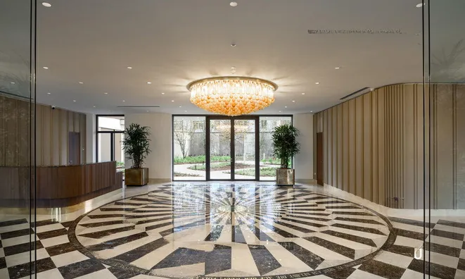 Недвижимость Квартира 4-комн. в центре: 6