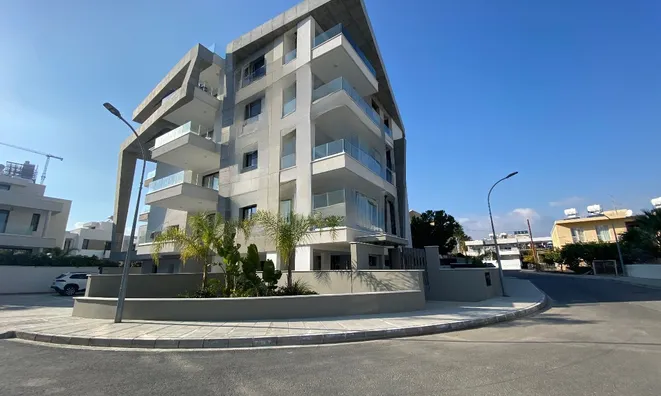 Недвижимость 2 Bedroom Apartment For sale in Germasogeia, Limassol: 2
