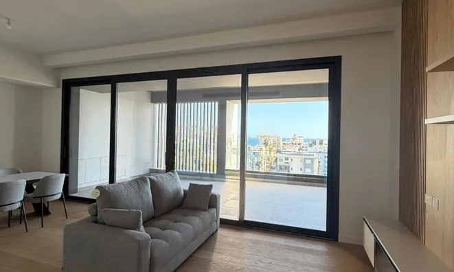 Недвижимость 4 Bedroom Penthouse Apartment for Sale in Potamos Germasogeias, Limassol: 2