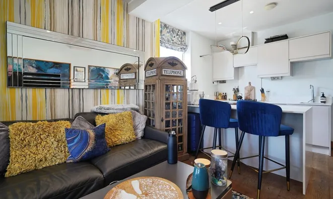 Недвижимость 4 Edgeley Road: 2