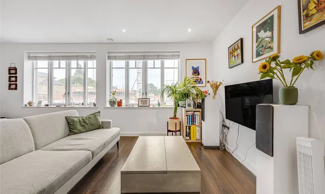 Недвижимость Carnwath Road: 8