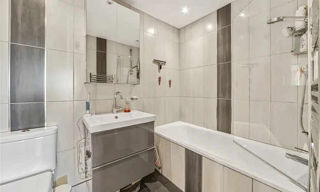 Недвижимость Wandsworth Road: 1