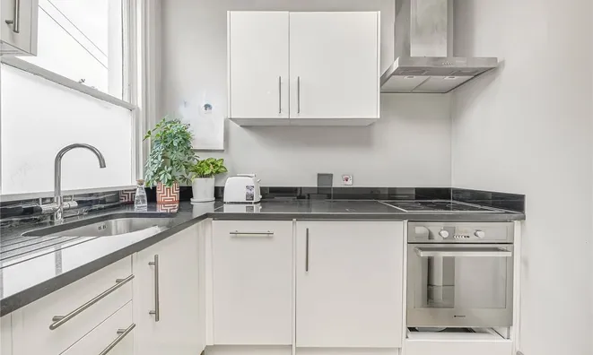 Недвижимость Tregothnan Road, Clapham: 13