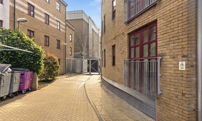 Недвижимость Quaker Street: 1