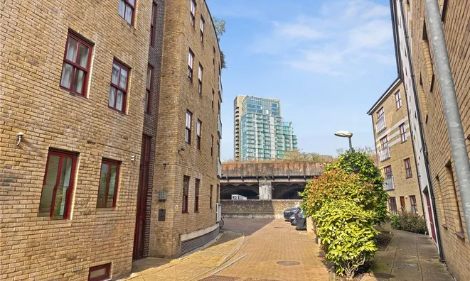 Недвижимость Quaker Street: 6