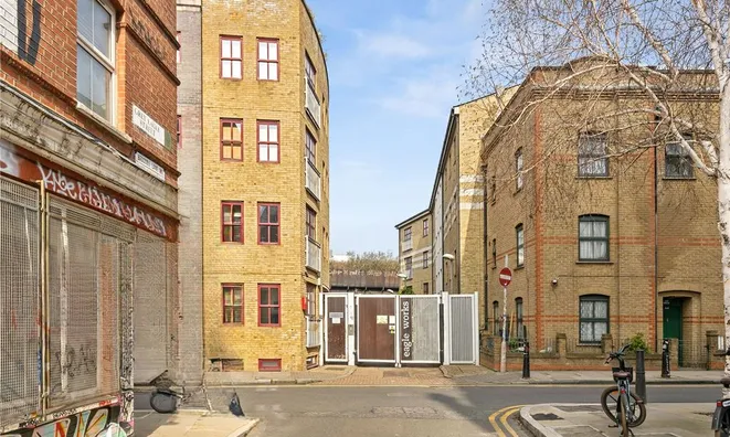 Недвижимость Quaker Street: 8