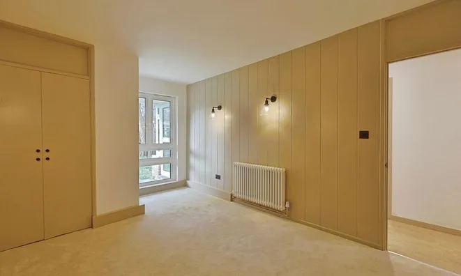 Недвижимость Shuttleworth Road: 14