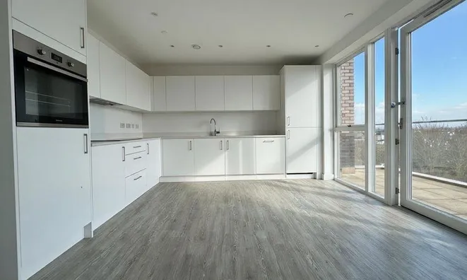 Недвижимость Winchelsea Road: 6