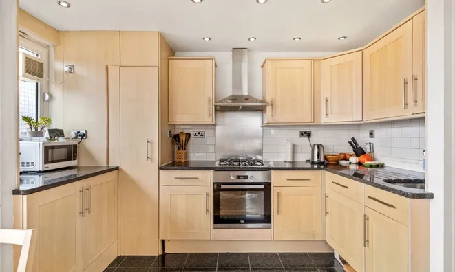 Недвижимость Battersea Church Road, Wandsworth: 1