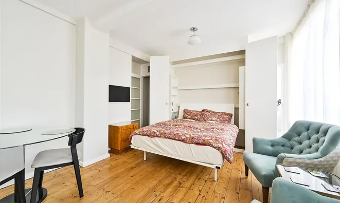 Недвижимость Florin Court, Charterhouse Square: 13