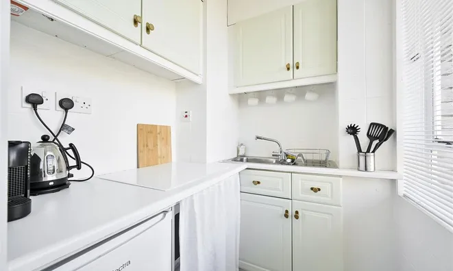 Недвижимость Florin Court, Charterhouse Square: 14