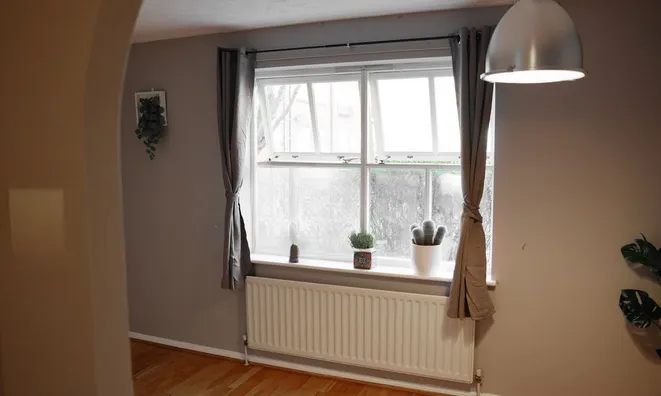 Недвижимость Shaftesbury Gardens, London, 6: 12