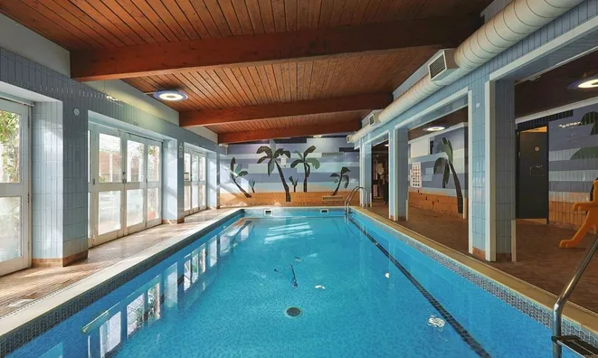 Недвижимость Bramlands Close: 18