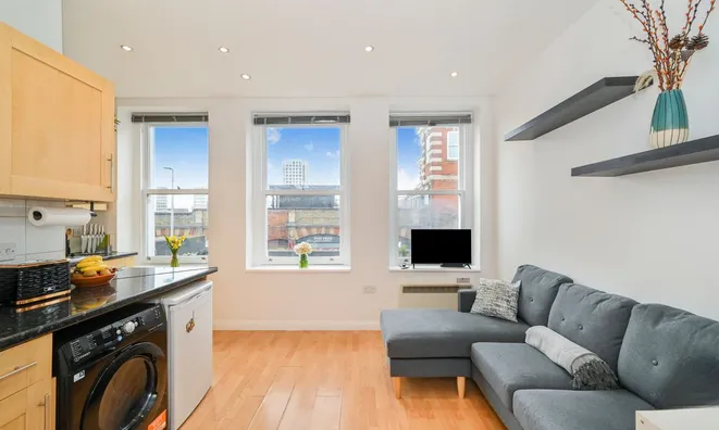 Недвижимость St Johns Hill: 8