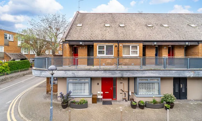 Недвижимость Vulcan Way, Islington: 4