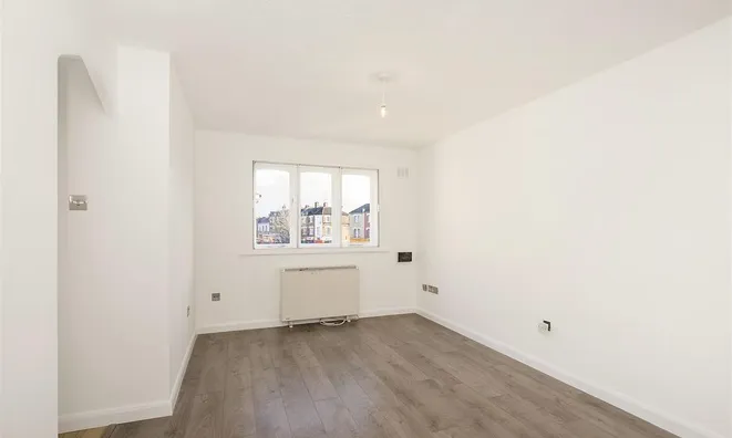 Недвижимость Harrow Road, College Park: 2