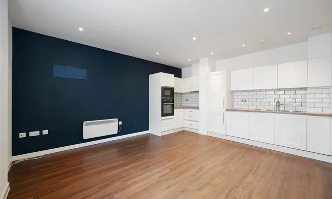 Недвижимость Bromyard House, Bromyard Avenue: 9