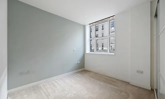 Недвижимость Bromyard House, Bromyard Avenue: 10