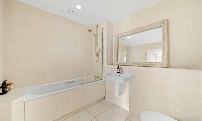 Недвижимость Hollyfield, Finsbury Park: 15