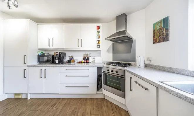 Недвижимость Nantes Close: 8